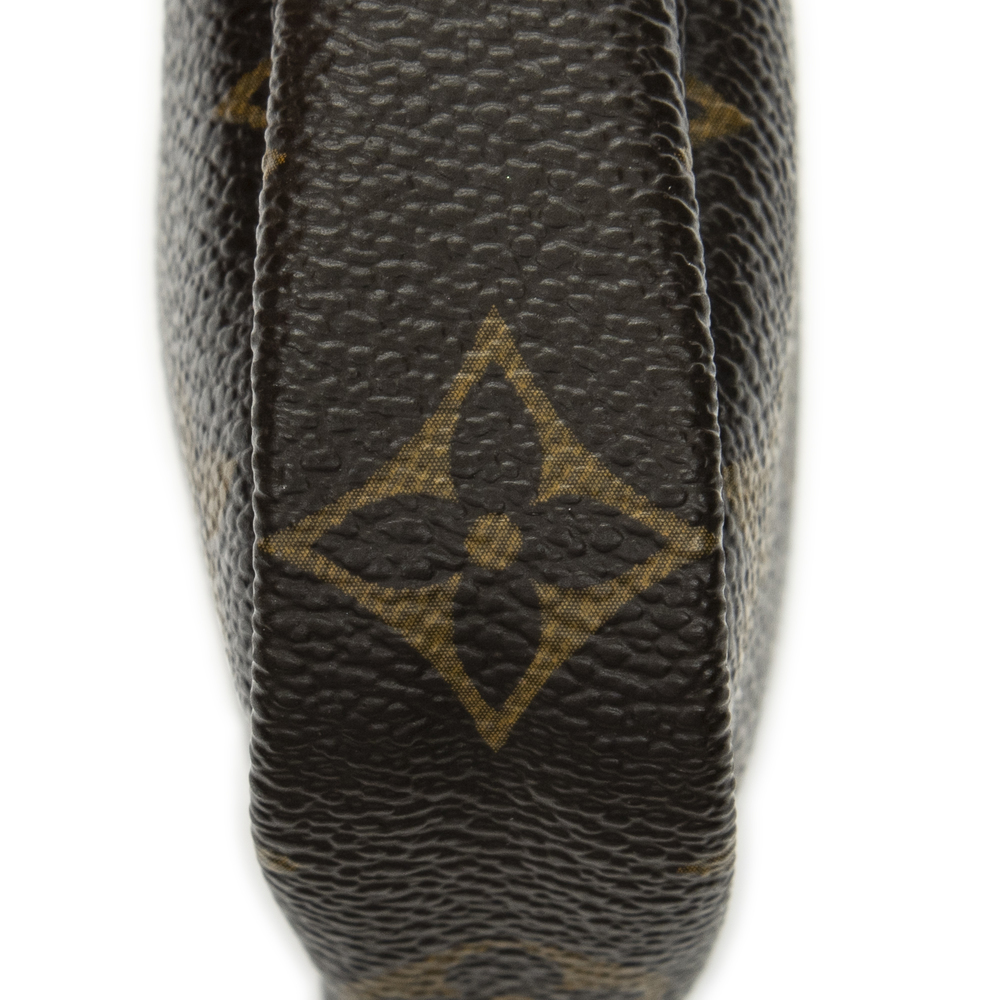 Louis Vuitton Mini Pochette Accessoires - Picture 7 of 10